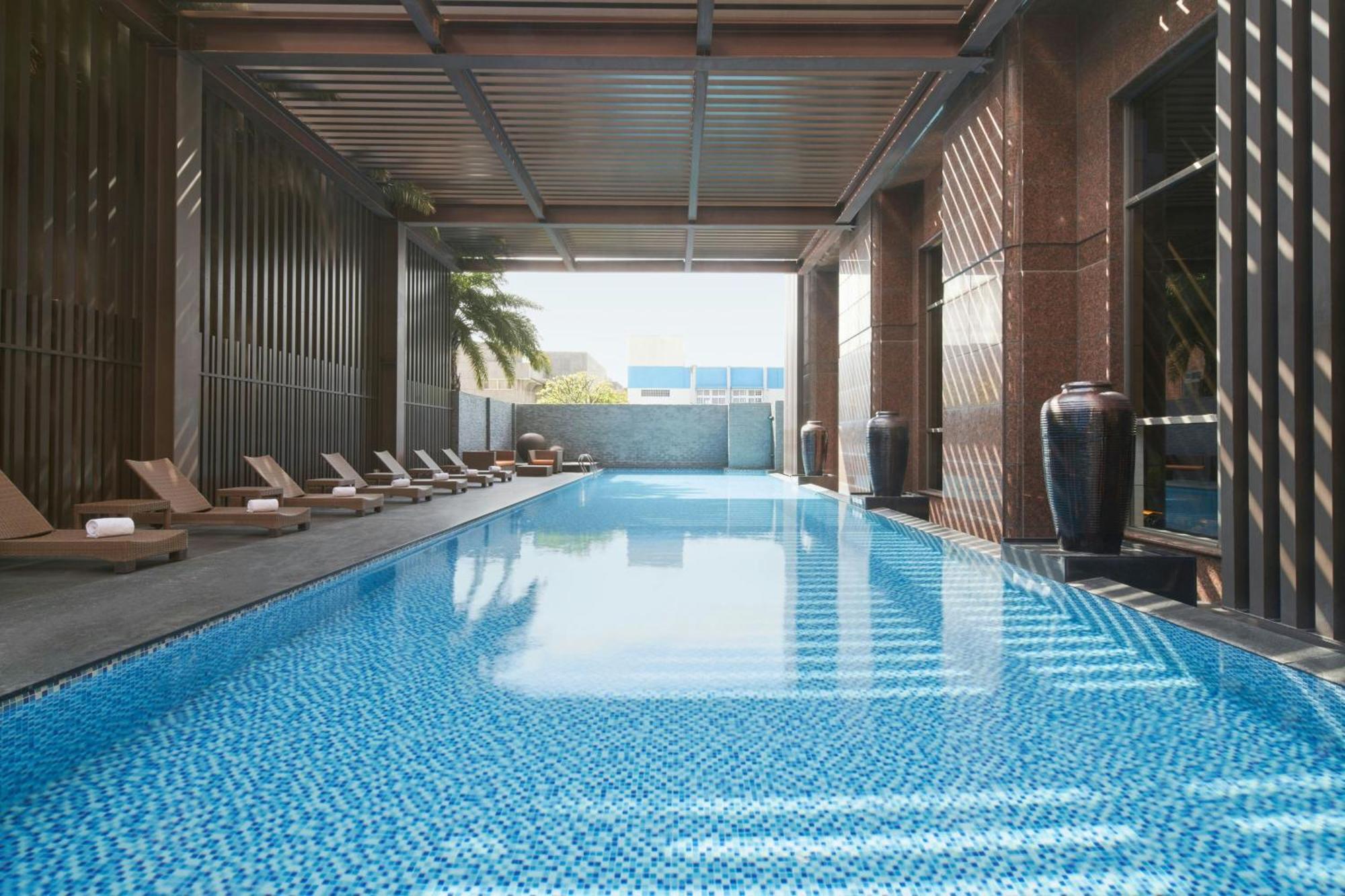 Sheraton Taitung Hotel Екстериор снимка The swimming pool at The Hari